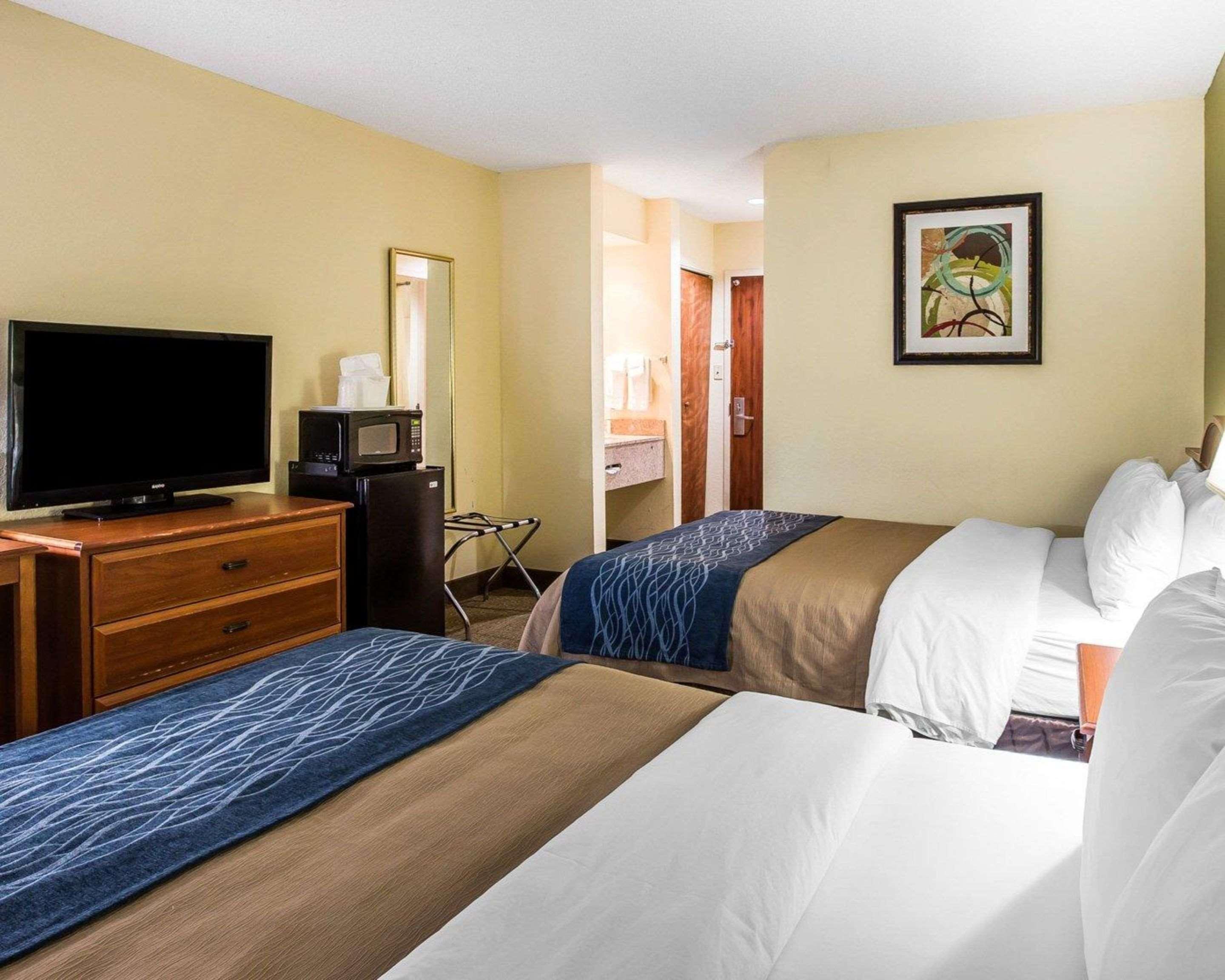 Quality Inn Darien-North Brunswick Eksteriør bilde