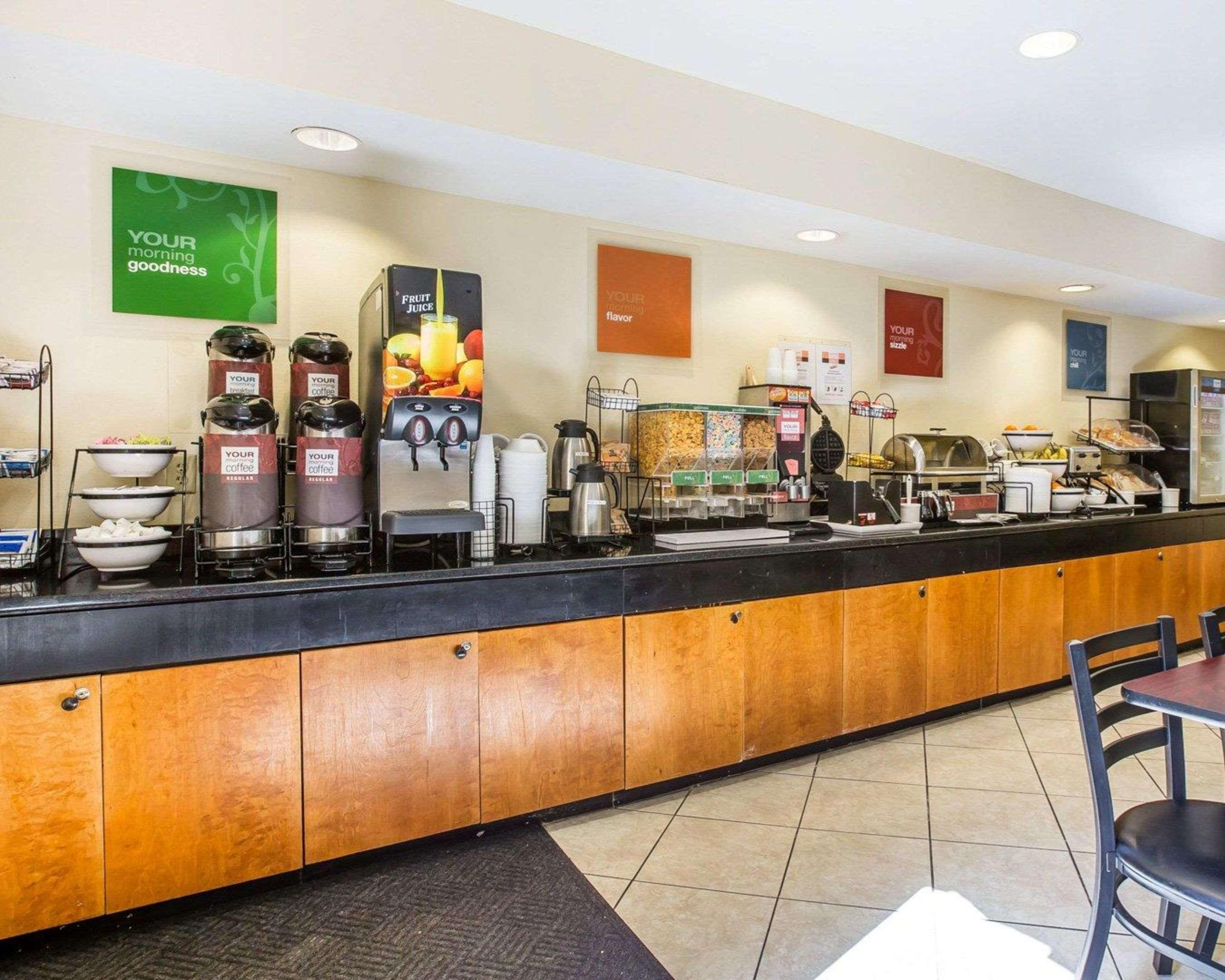 Quality Inn Darien-North Brunswick Eksteriør bilde